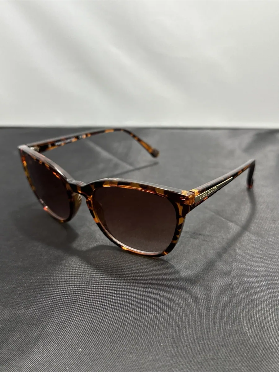 Vince Camuto VC672 TS Cat Eye Sunglasses Brown Tortoise Brown Gradient Lens